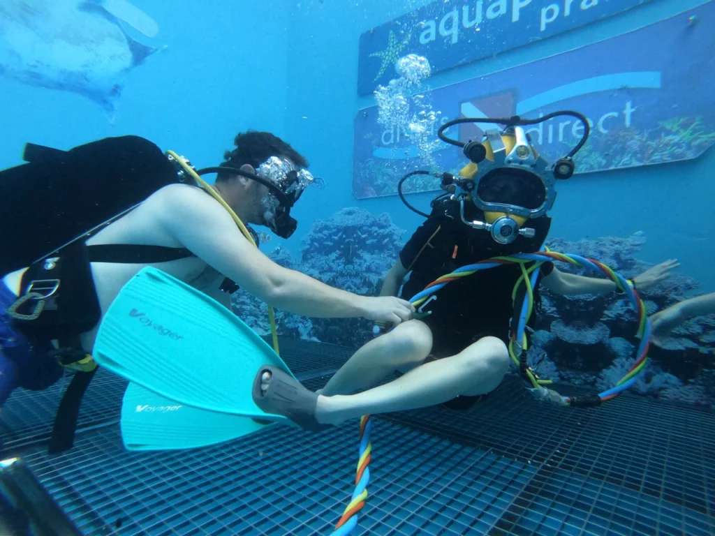 Přístrojové potápění v jámě