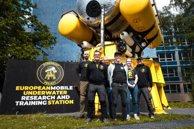 Posádka mise Hydronaut