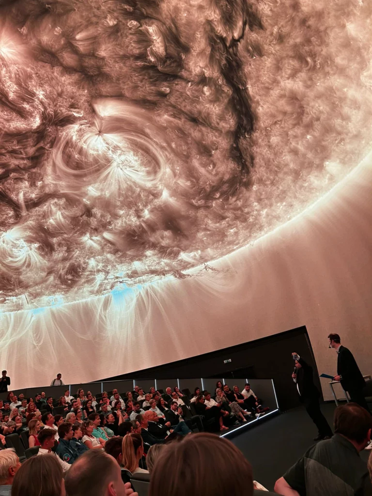 Slavnostní večer České cesty do vesmíru v Planetáriu Praha