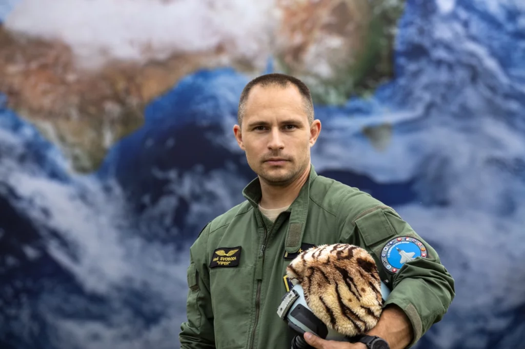 Stíhací pilot a člen záložního týmu astronautů ESA Aleš Svoboda, Foto kredit: Salik Sláma